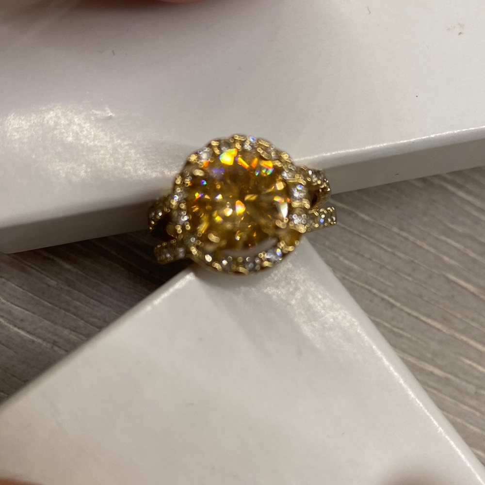 Gold Chunky Ring